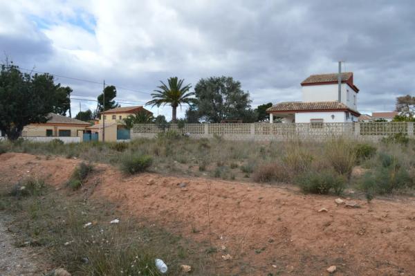 Terreno en Los Pinares-La Masía