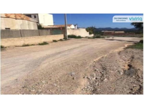 Terreno en calle Marqués de Dosaigües