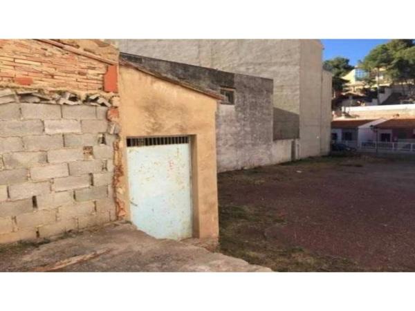 Terreno en ウルバニッザシオ・モン・ロス