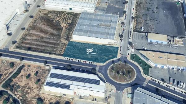 Terreno en calle Mas de Montealcedo