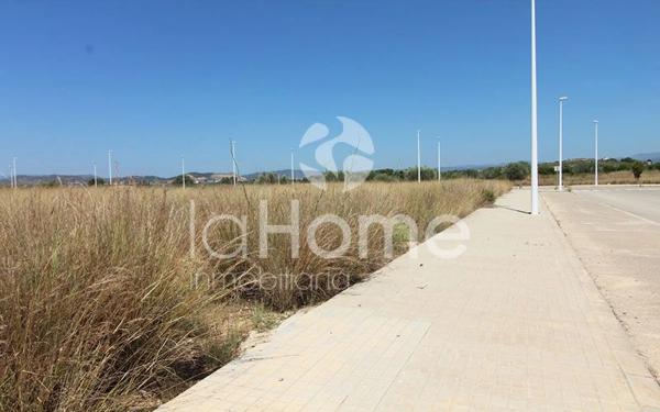 Terreno en Urbanizaciones