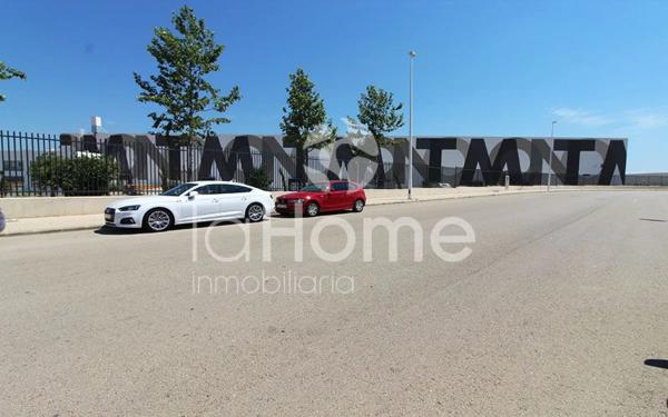 Terreno en Urbanizaciones