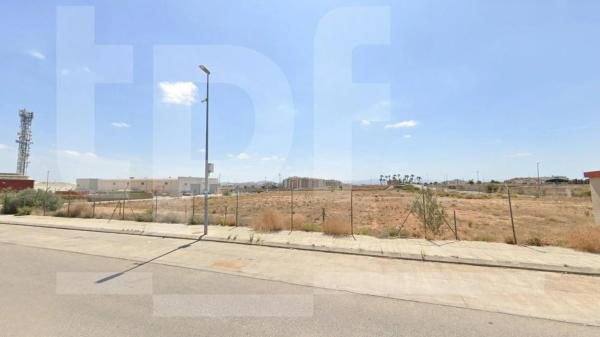 Terreno en calle Sofia