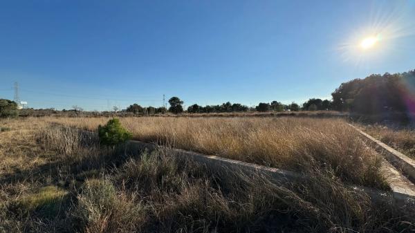 Terreno en poligono 4