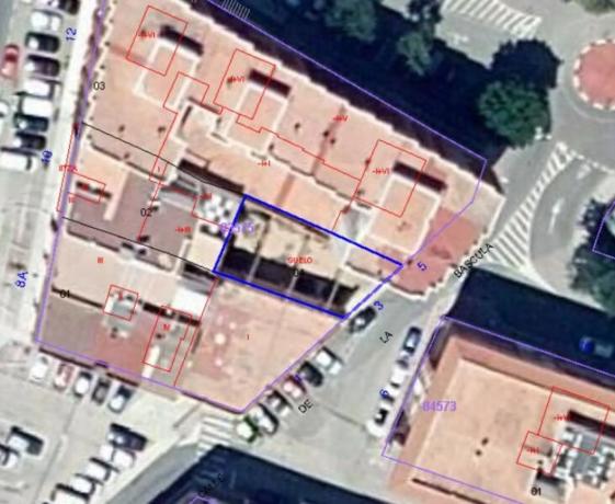 Terreno en calle la Bàscula