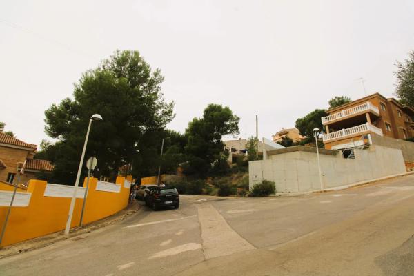 Terreno en calle Burriana, 41