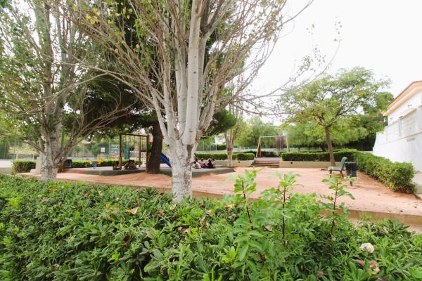 Terreno en calle Burriana, 41