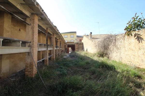 Terreno en calle Bisbe Cervera