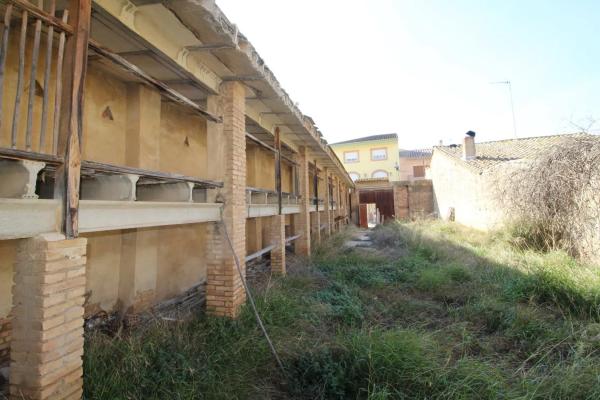 Terreno en calle Bisbe Cervera