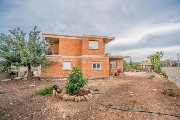 Terreno en calle les Petunies