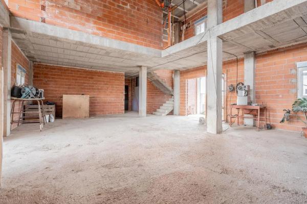 Terreno en calle les Petunies