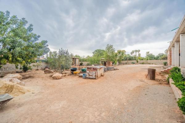 Terreno en calle les Petunies