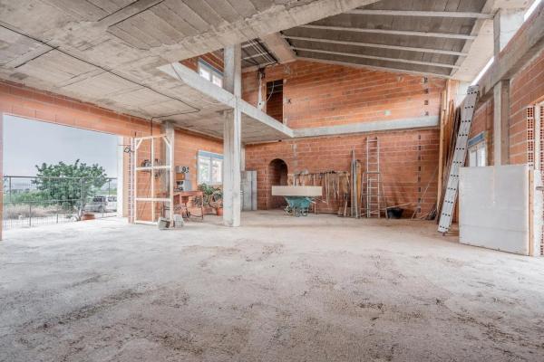 Terreno en calle les Petunies