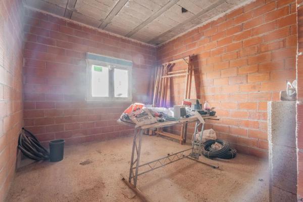 Terreno en calle les Petunies