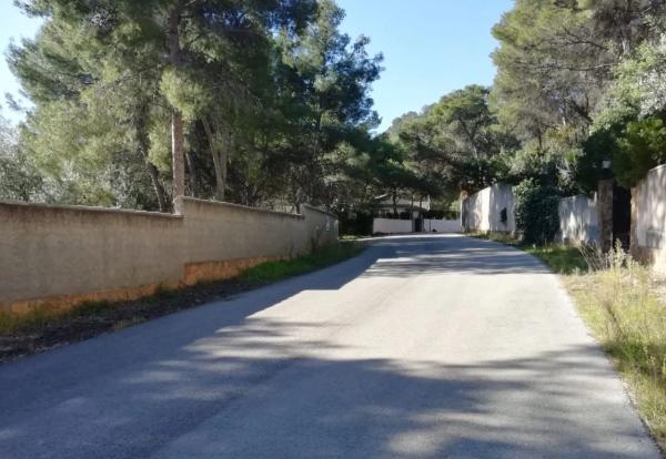 Terreno en calle Nou