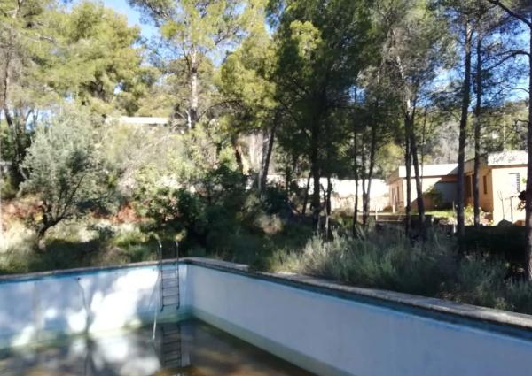 Terreno en calle Nou