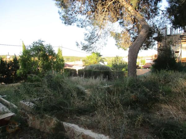 Terreno en calle els pous