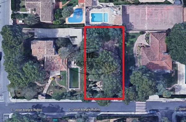 Terreno en José Alegre Rubio, 24