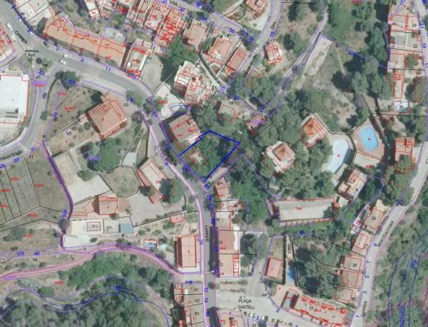 Terreno en calle de Valencia