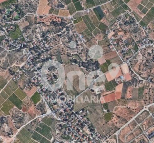 Terreno en Urbanización la Conarda