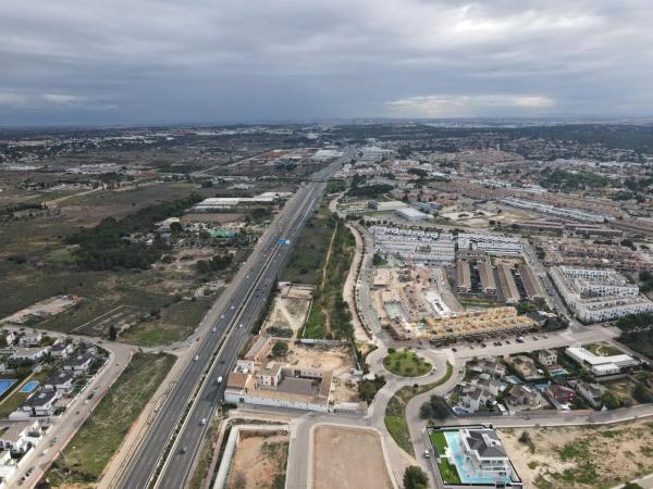 Terreno en calle C-1 Sectores R-7,8,9 s/n