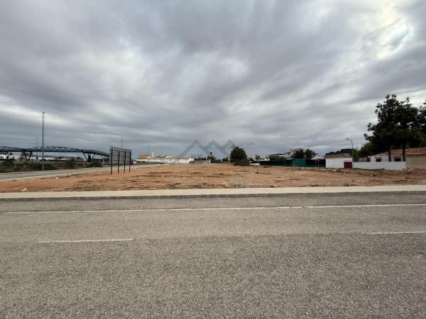 Terreno en calle C-1 Sectores R-7,8,9 s/n