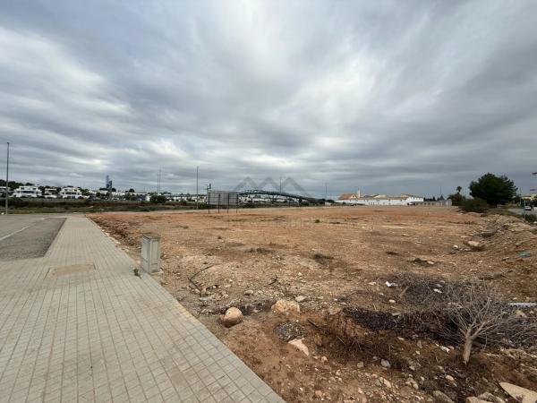 Terreno en calle C-1 Sectores R-7,8,9 s/n