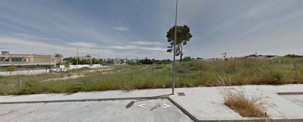 Terreno en calle de la Serra del Teix