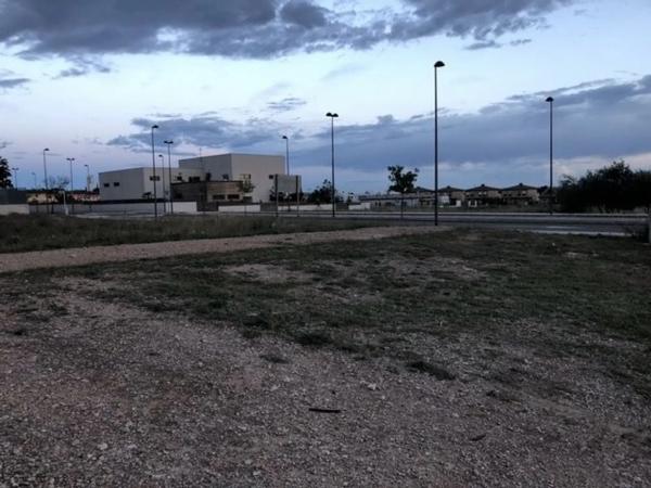 Terreno en avenida Constitución, 179