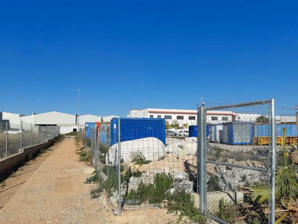 Terreno en calle Cefiro