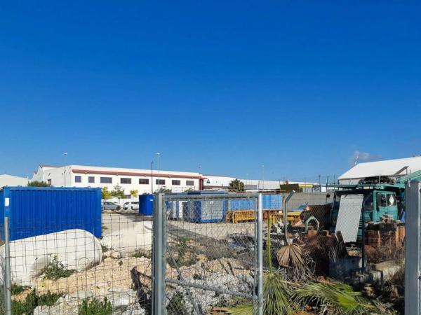 Terreno en calle Cefiro