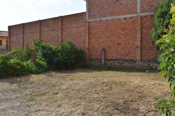 Terreno en calle de la Huerta, 8