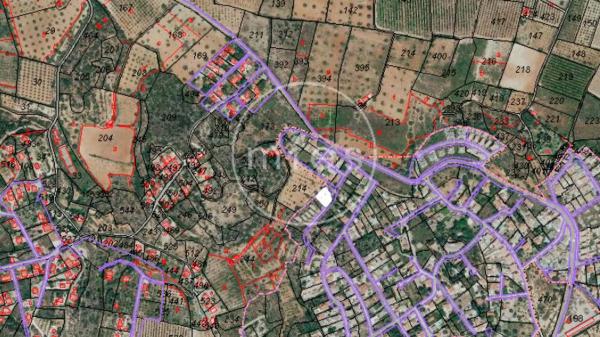 Terreno en calle Nacar s/n