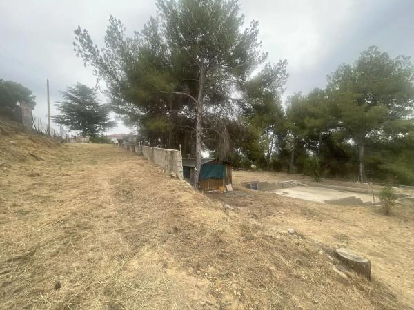 Terreno en calle Azahar, 16