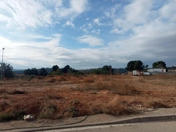 Terreno en calle del Fresno, 68