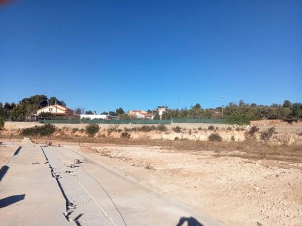 Terreno en calle del Fresno, 68