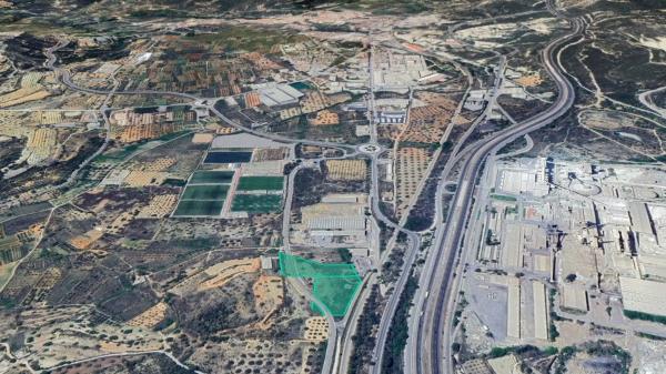 Terreno en avenida Vicente Blasco Ibáñez