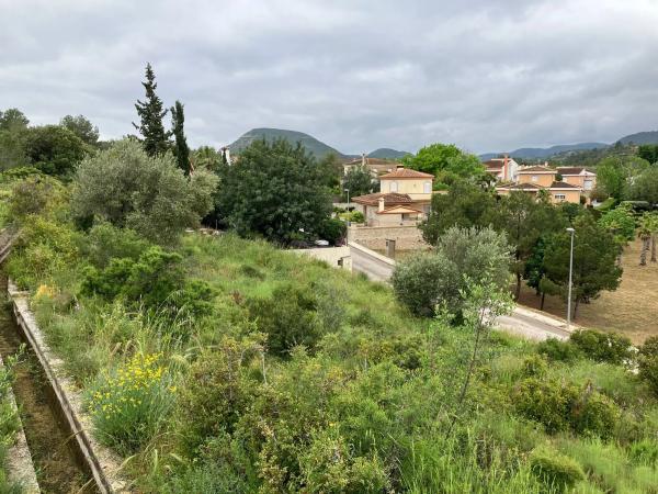 Terreno en calle Higueral, 13