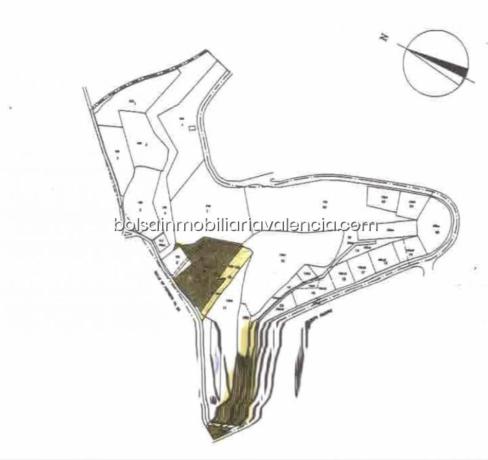 Terreno en calle Ernesto Jimenez Navarro