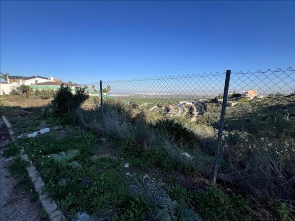 Terreno en calle San Miguel