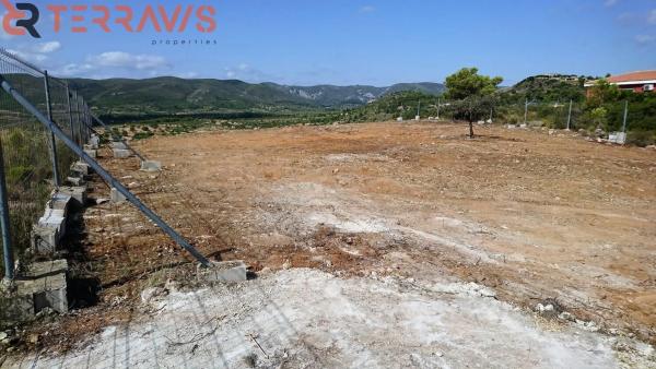 Terreno en calle Esmeralda, 33