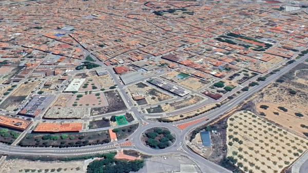 Terreno en calle Clara Campoamor