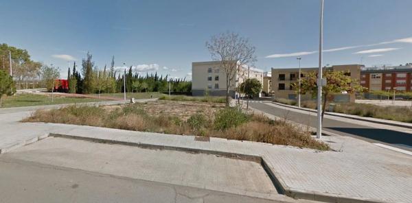 Terreno en calle Clara Campoamor