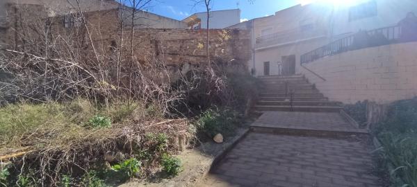 Terreno en calle Ruiz Pons