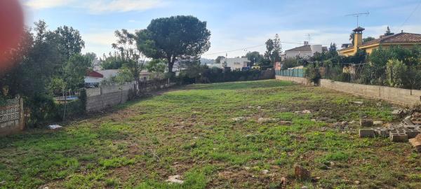 Terreno en calle Xirivella, 26