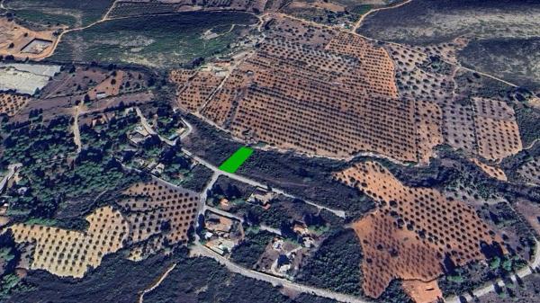 Terreno en calle Llanorel