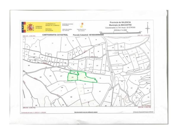 Terreno en plaza Numero 01, 552