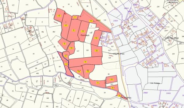 Terreno en Zona Felipes, 121 --d