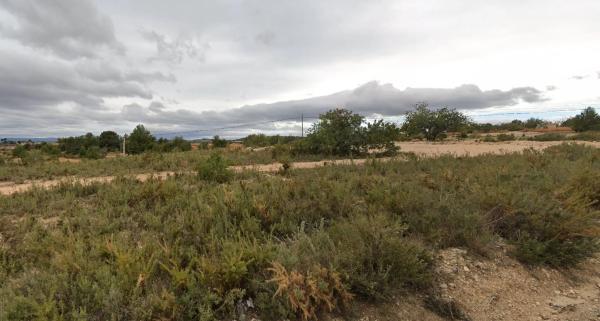 Terreno en Zona Felipes, 121 --d