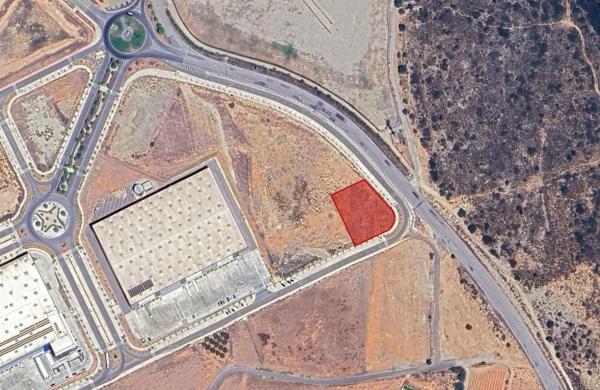 Terreno en calle Química María Teresa Toral, 21